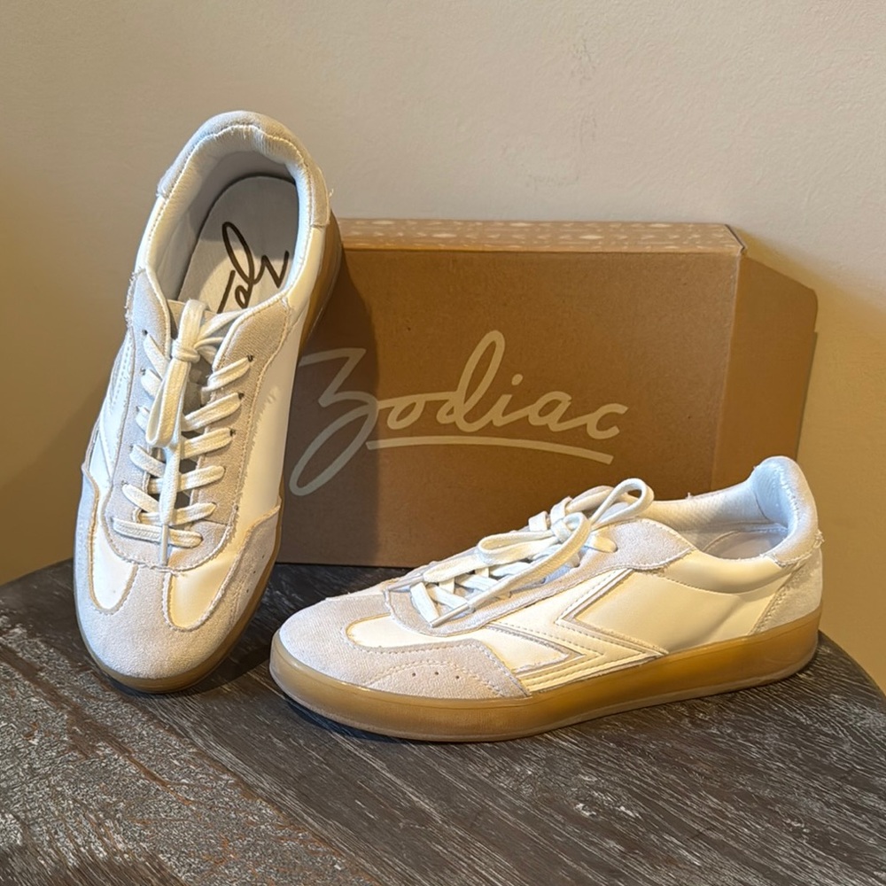 Zodiac White and Gray Retro Sneakers with Gum Soles